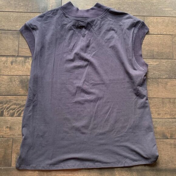 Athleta Hybrid Silk Tee - Picture 5 of 5